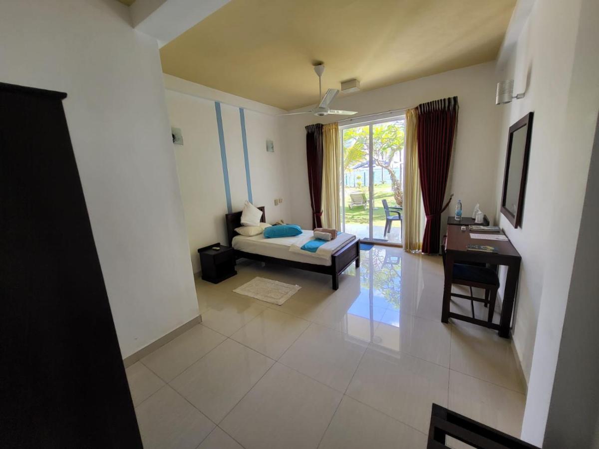 Rainbow Lagoon Resort Negombo Eksteriør bilde